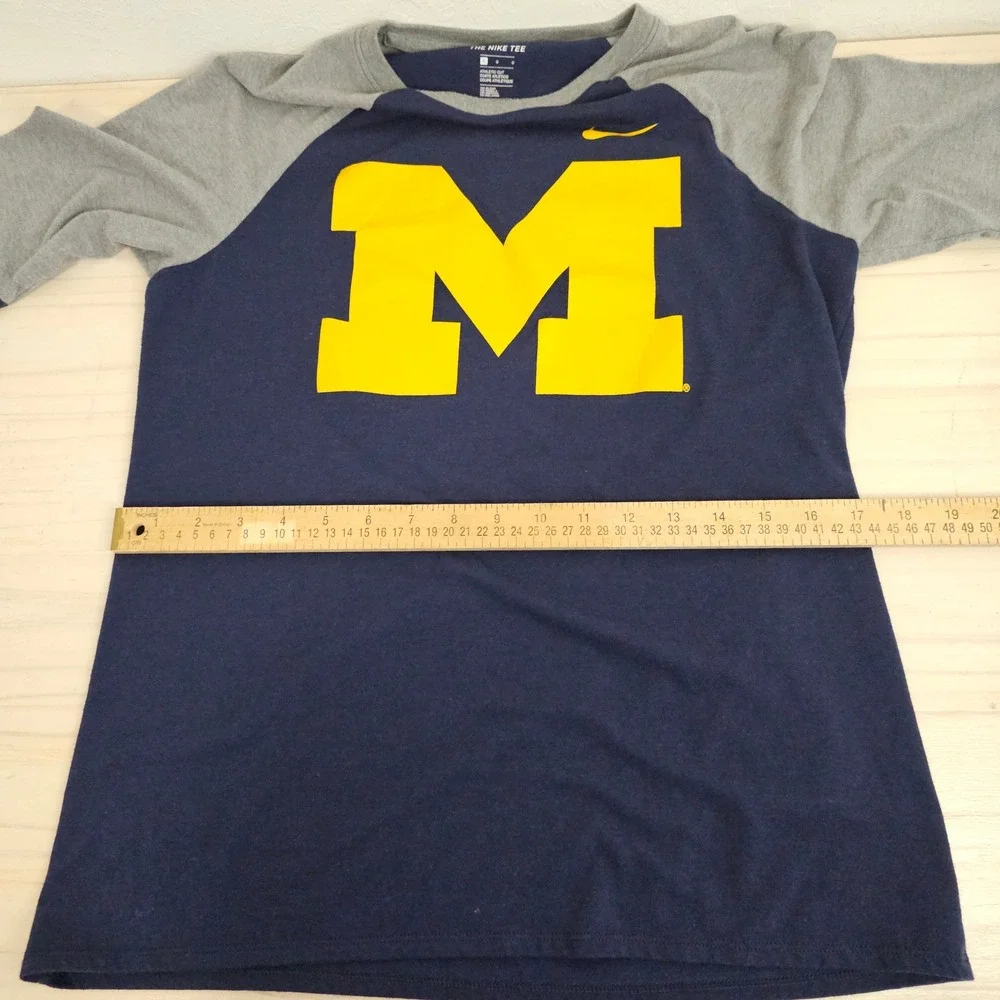 Nike Michigan Wolverines Raglan 3/4 Sleeve T Shirt Women's Size‎ Large Nike Tee